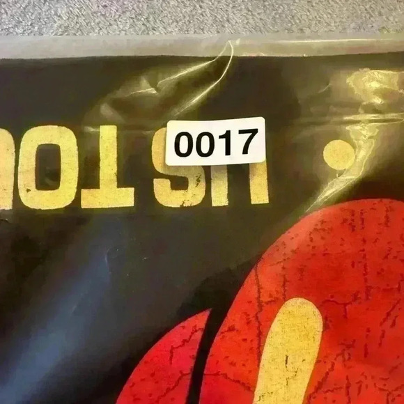 VTG Unisex‎ Medium The Rolling Stones US Tour 1972 T-Shirt - Picture 8 of 8